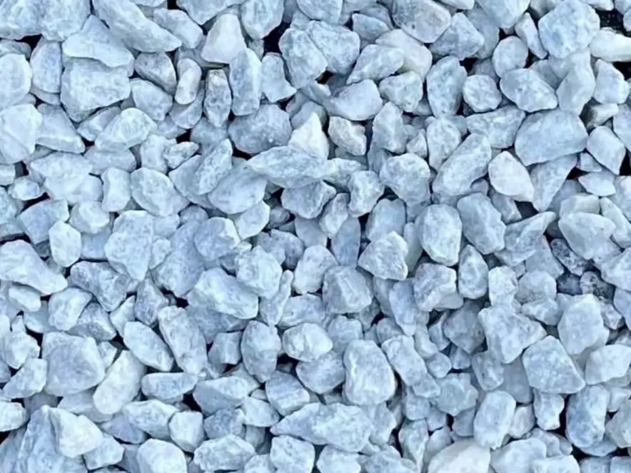 White 3/4 inch marble decorative stone